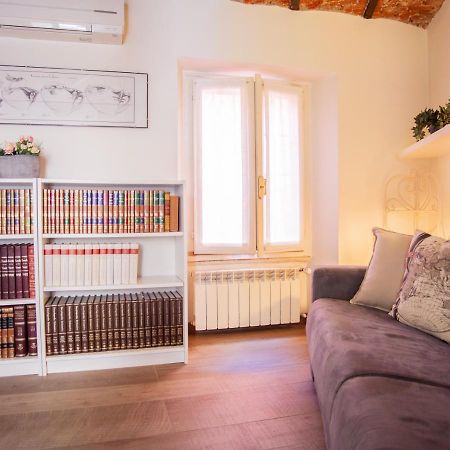 Bnbutler - Alfieri, 15 - Vecchie Atmosfere Apartment มิลาน ภายนอก รูปภาพ
