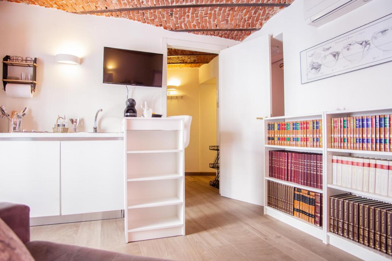 Bnbutler - Alfieri, 15 - Vecchie Atmosfere Apartment มิลาน ภายนอก รูปภาพ