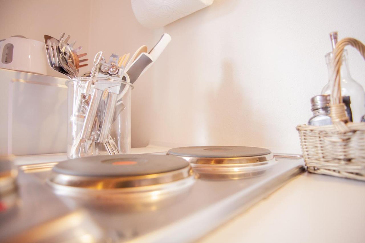 Bnbutler - Alfieri, 15 - Vecchie Atmosfere Apartment มิลาน ภายนอก รูปภาพ