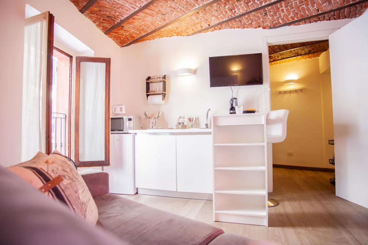 Bnbutler - Alfieri, 15 - Vecchie Atmosfere Apartment มิลาน ภายนอก รูปภาพ