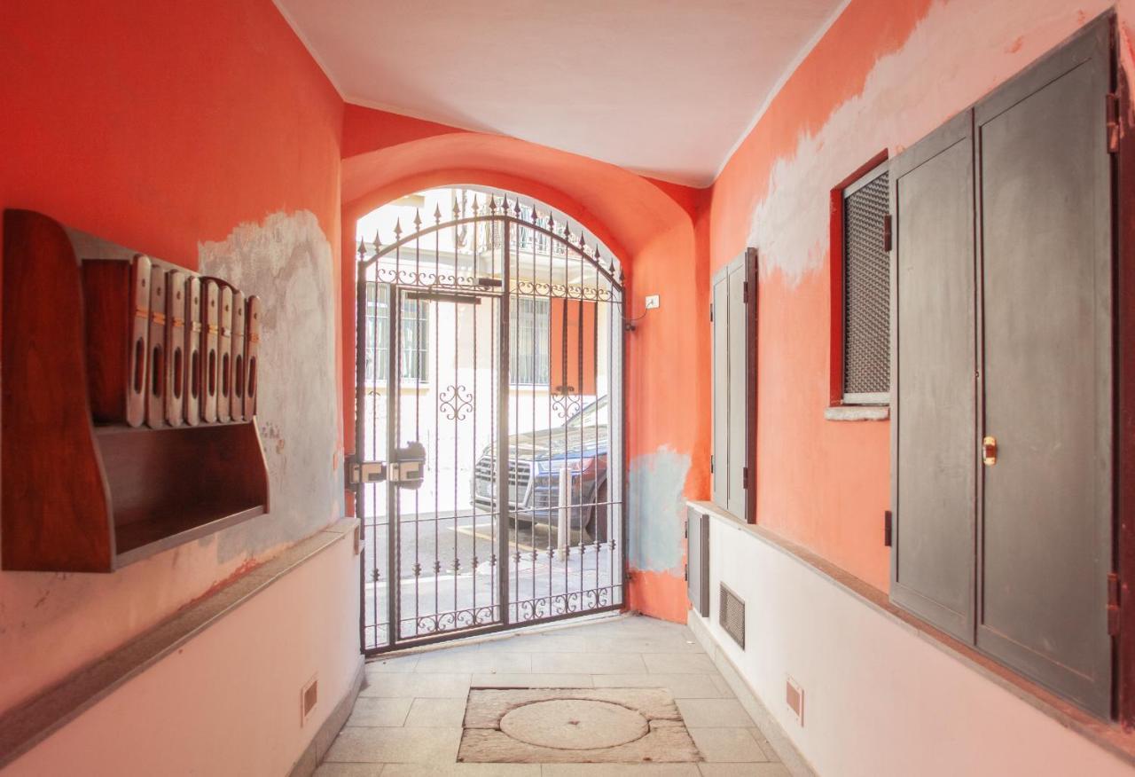 Bnbutler - Alfieri, 15 - Vecchie Atmosfere Apartment มิลาน ภายนอก รูปภาพ